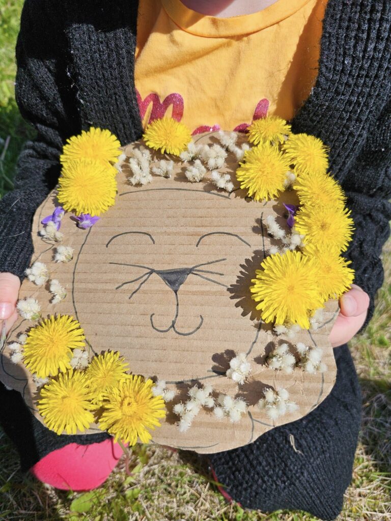 Lion Dandelion Craft