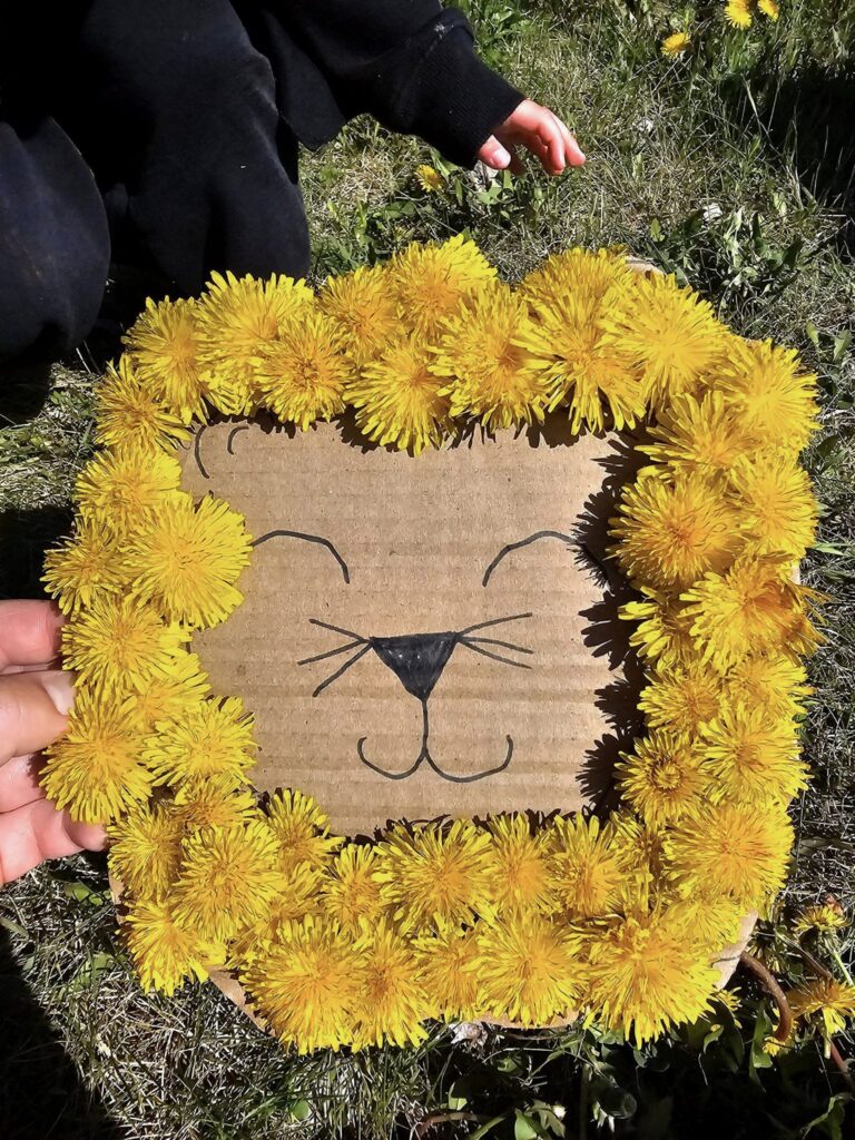 Lion Dandelion Craft